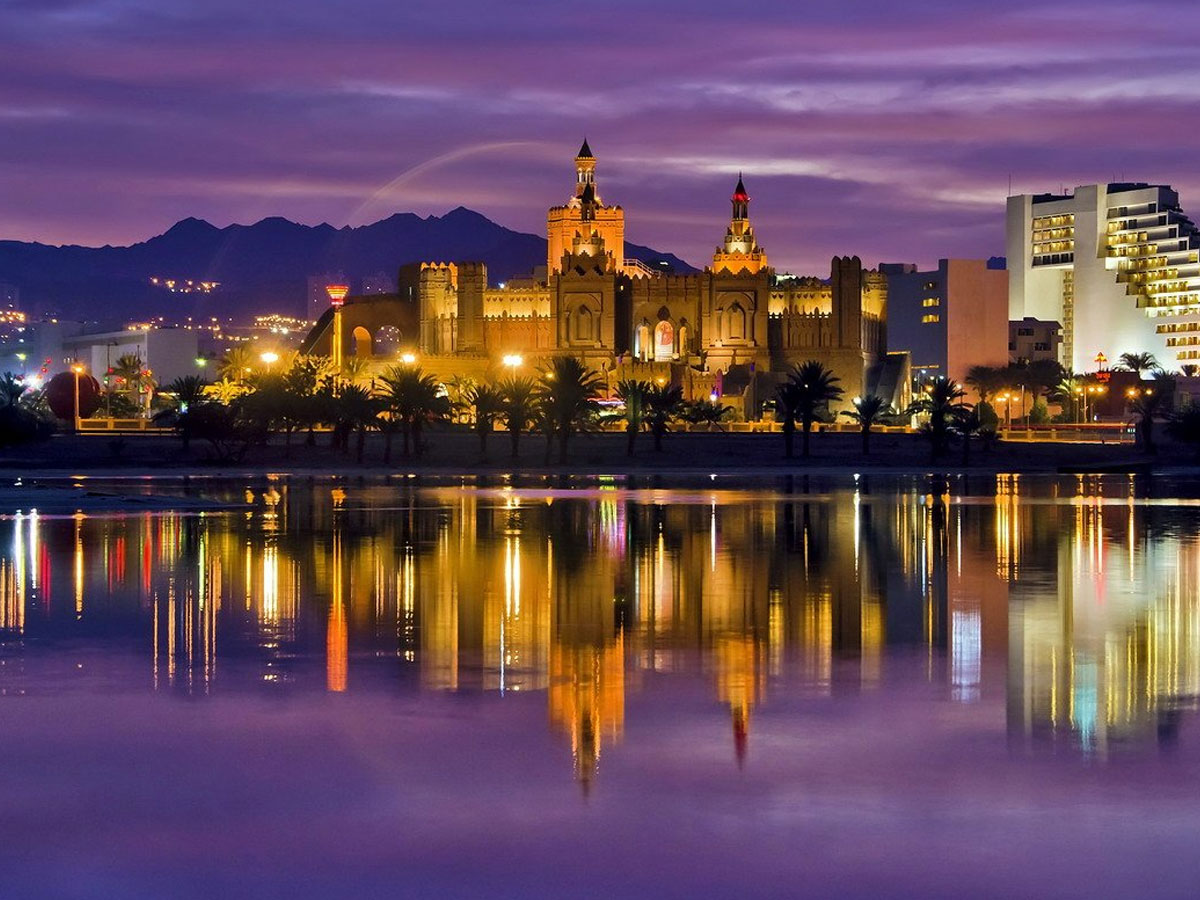 ����������� F-16 ������� �������� ���� � ������ ��������� �������